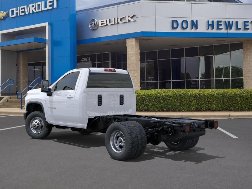 2026 Chevrolet Silverado HD - Image 2