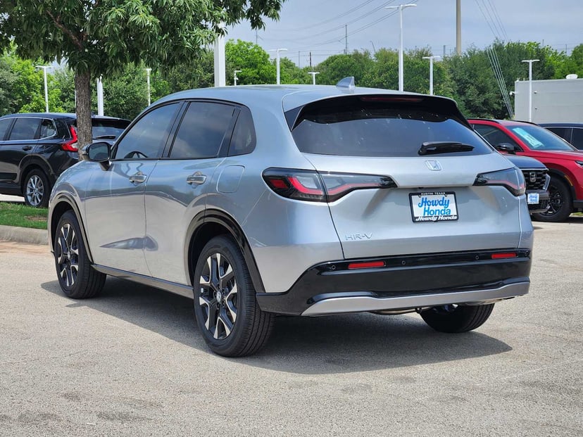 2027 Honda HR-V - Image 3