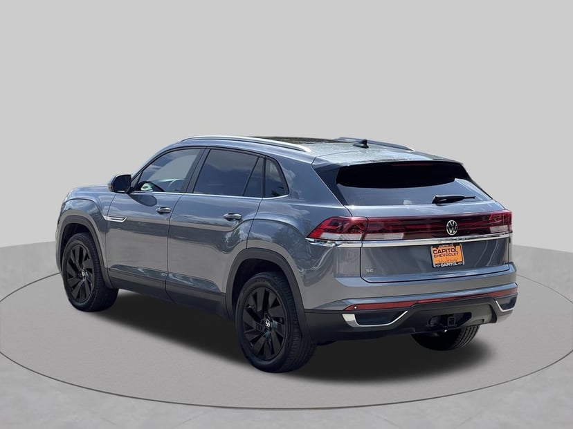 2024 Volkswagen Atlas Cross Sport - Image 2