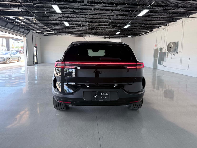 2025 Polestar 3 - Image 3