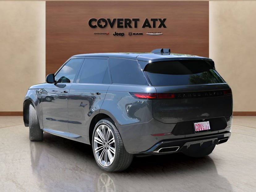 2024 Land Rover Range Rover Sport - Image 3