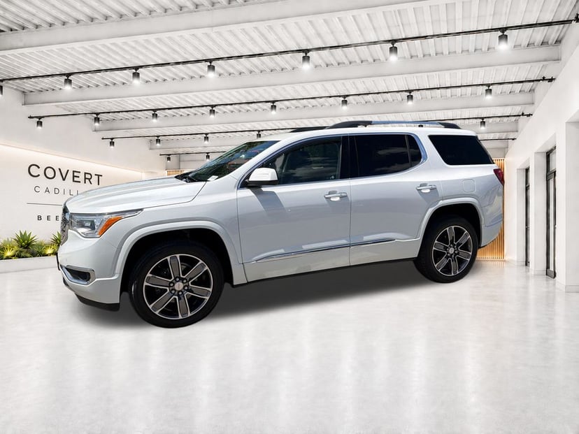 2019 GMC Acadia Denali - Image 2