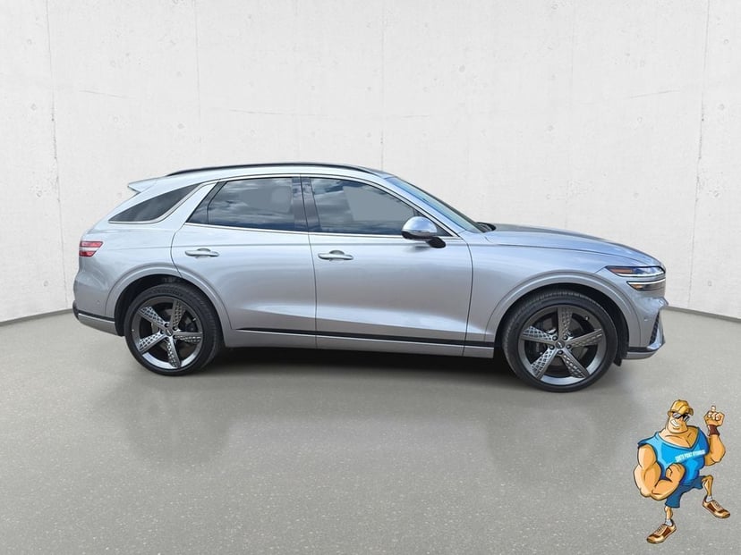 2024 Genesis GV70 - Image 2