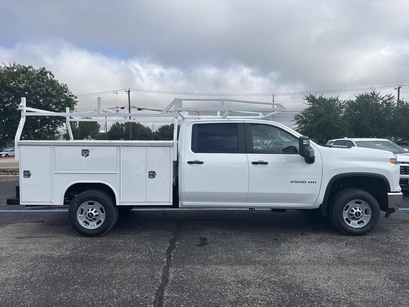 2026 Chevrolet Silverado 2500 HD - Image 2