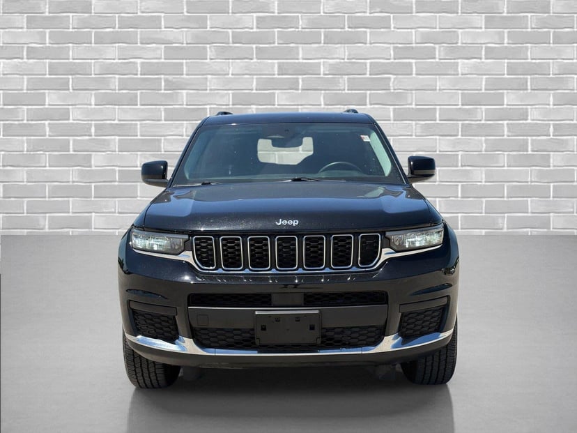 2023 Jeep Grand Cherokee L - Image 2