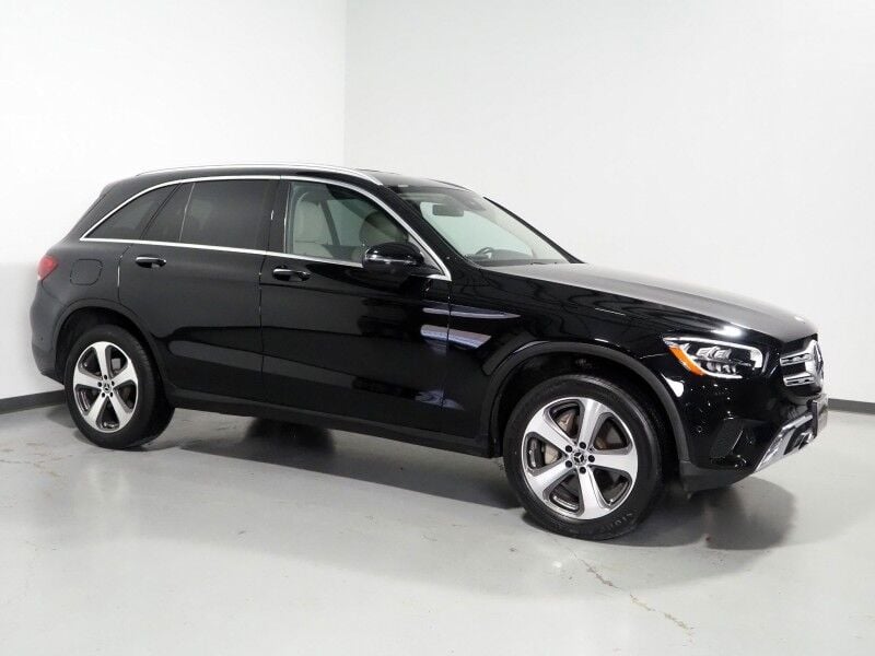 2022 Mercedes-Benz GLC 300 4MATIC - Image 1
