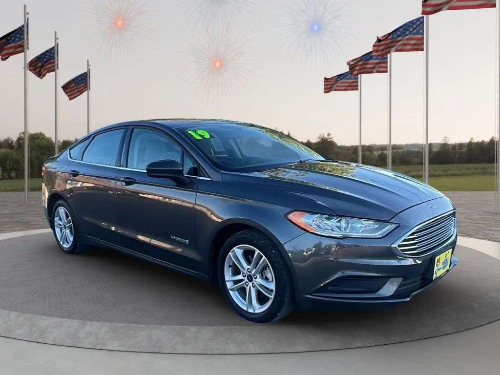 2018 Ford Fusion - Image 1