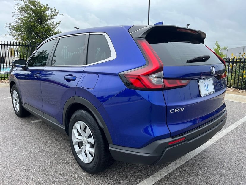 2023 Honda CR-V - Image 3