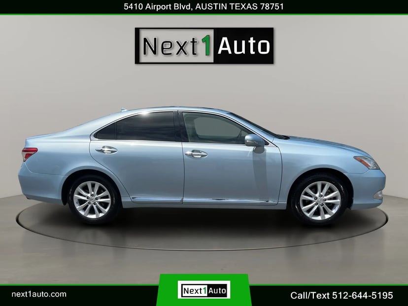 2011 Lexus ES - Image 3