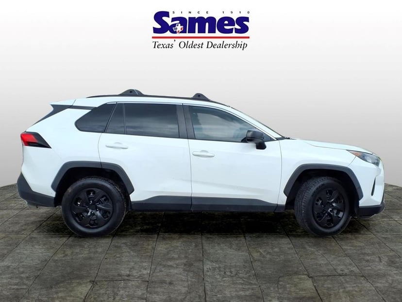 2020 Toyota RAV4 - Image 3