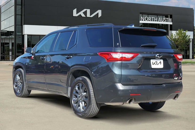 2021 Chevrolet Traverse - Image 3