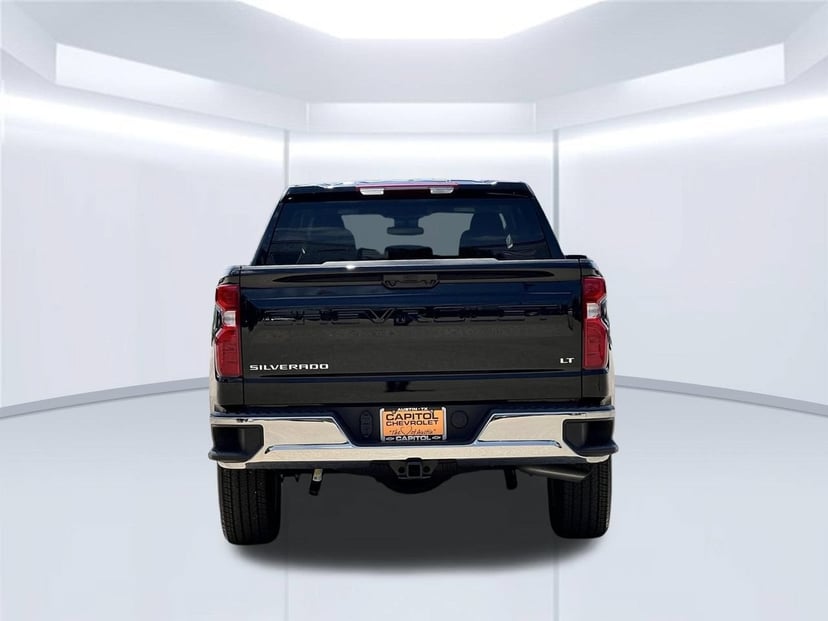 2026 Chevrolet Silverado 1500 - Image 3
