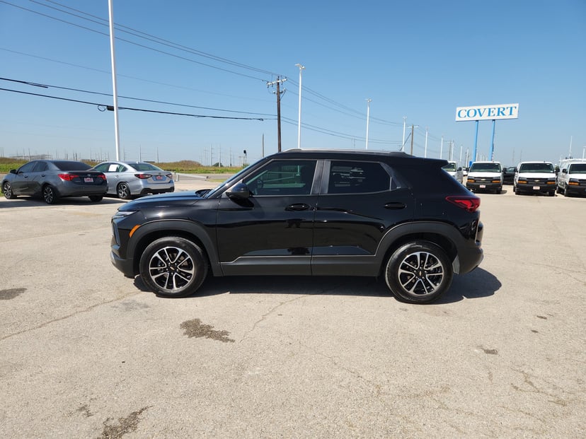 2024 Chevrolet Trailblazer - Image 2