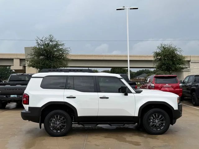 2025 Toyota Land Cruiser - Image 3