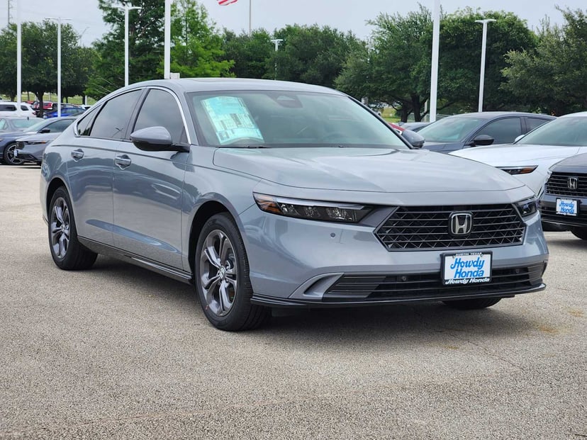 2026 Honda Accord - Image 2