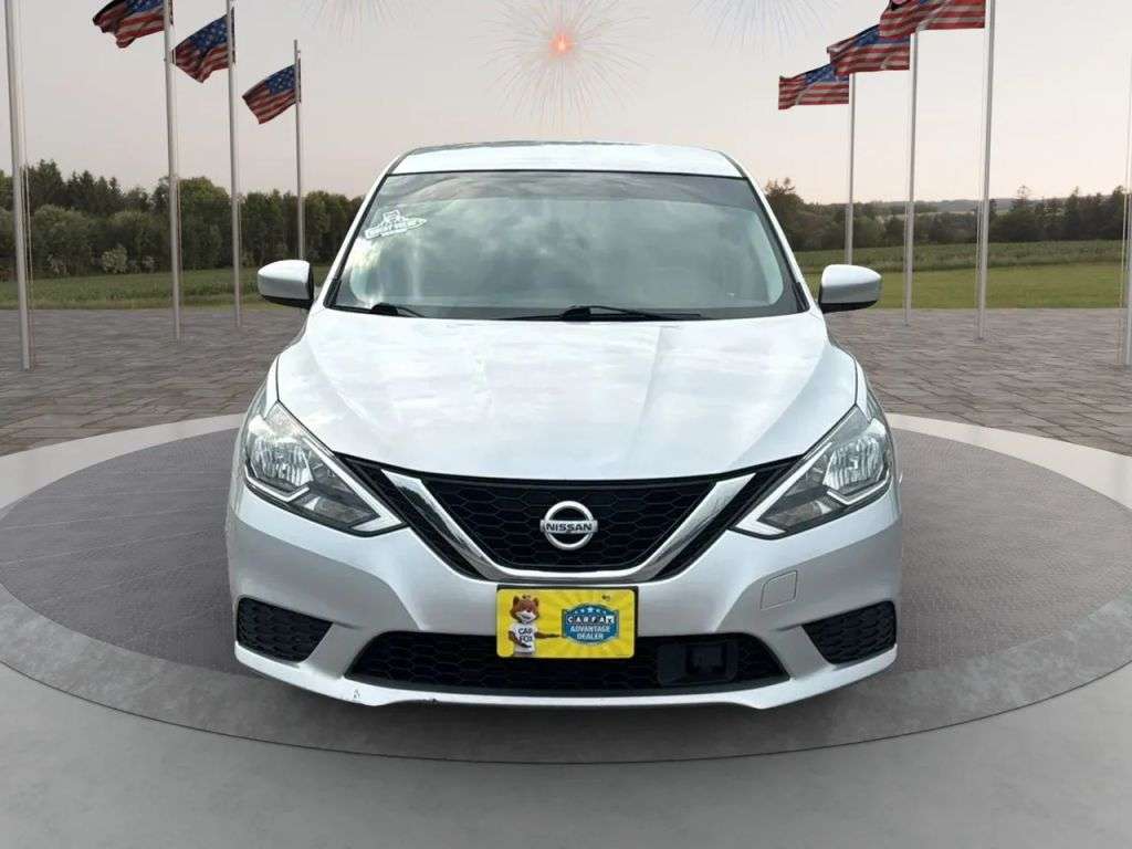 2018 Nissan Sentra - Image 3