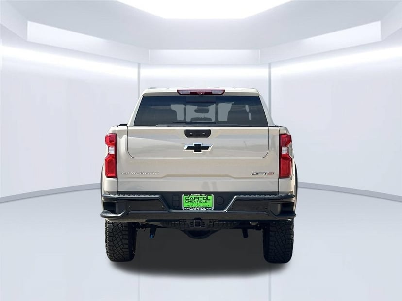 2026 Chevrolet Silverado 1500 - Image 3