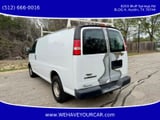 2007 Chevrolet Express - Preview 3