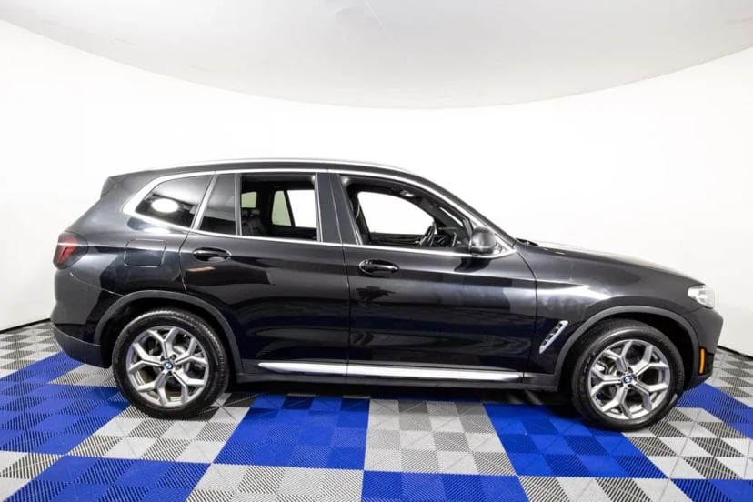 2024 BMW X3 - Image 2