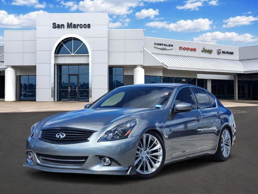2015 Infiniti Q40 - Image 1