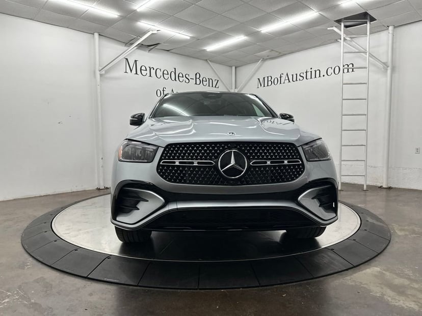 2026 Mercedes-Benz GLE - Image 3