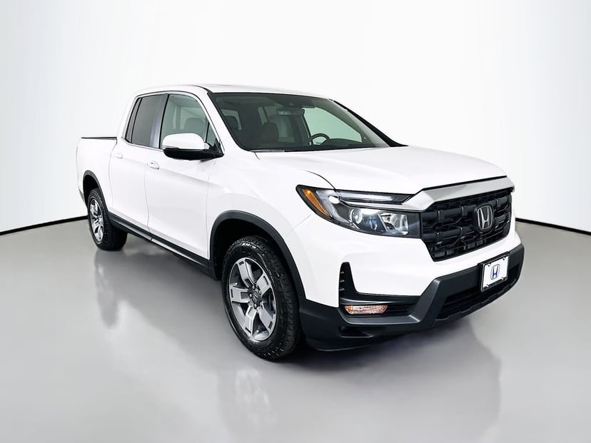 2026 Honda Ridgeline - Image 2