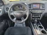 2016 Nissan Pathfinder - Preview 16