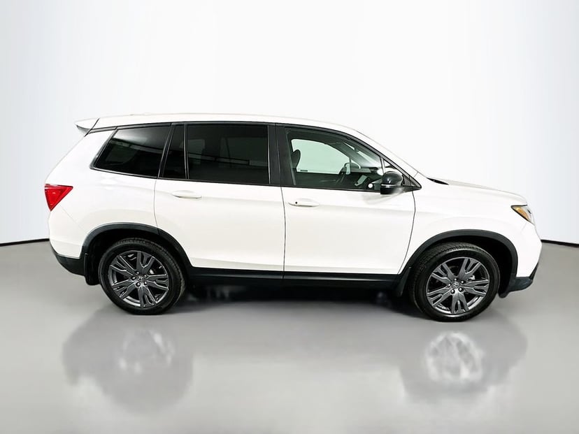2019 Honda Passport - Image 2