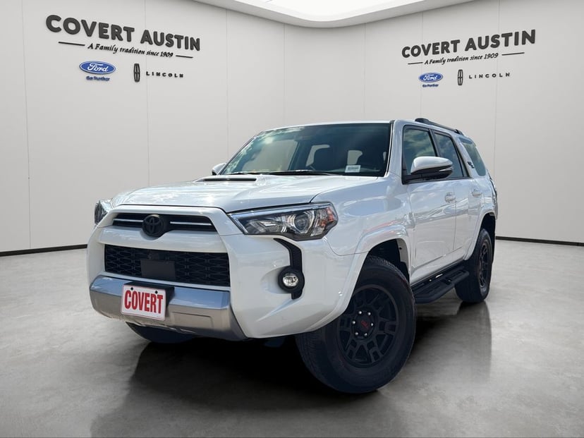 2023 Toyota 4runner - Image 1