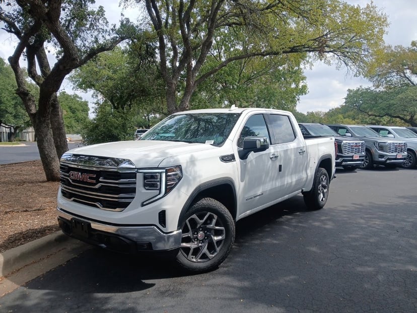 2026 GMC Sierra 1500 - Image 1