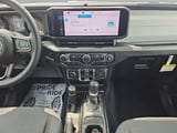 2025 Jeep Wrangler - Preview 11