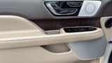 2023 Lincoln Navigator L - Preview 11