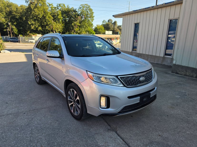 2014 Kia Sorento - Image 1