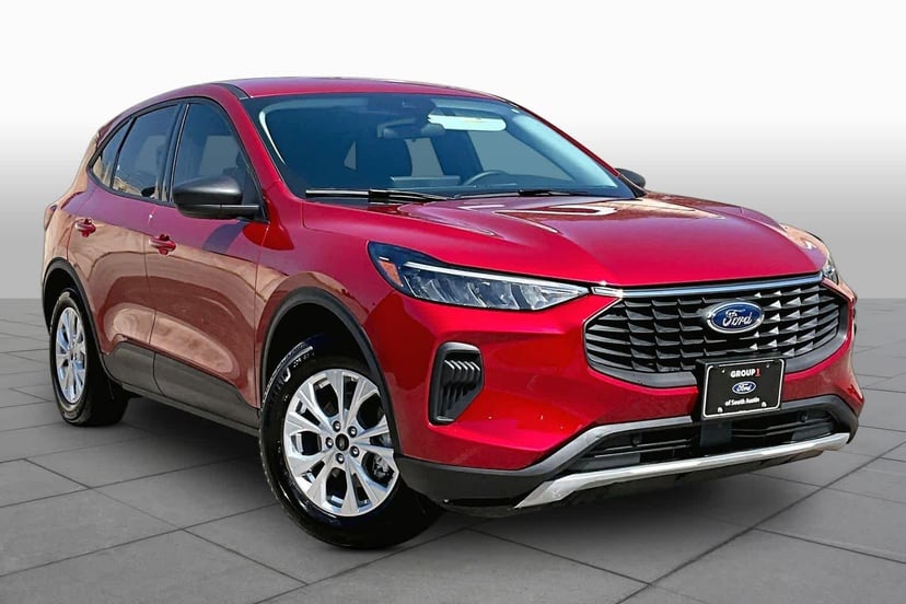 2026 Ford Escape - Image 2
