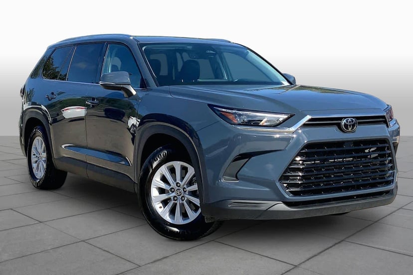 2026 Toyota Grand Highlander - Image 1