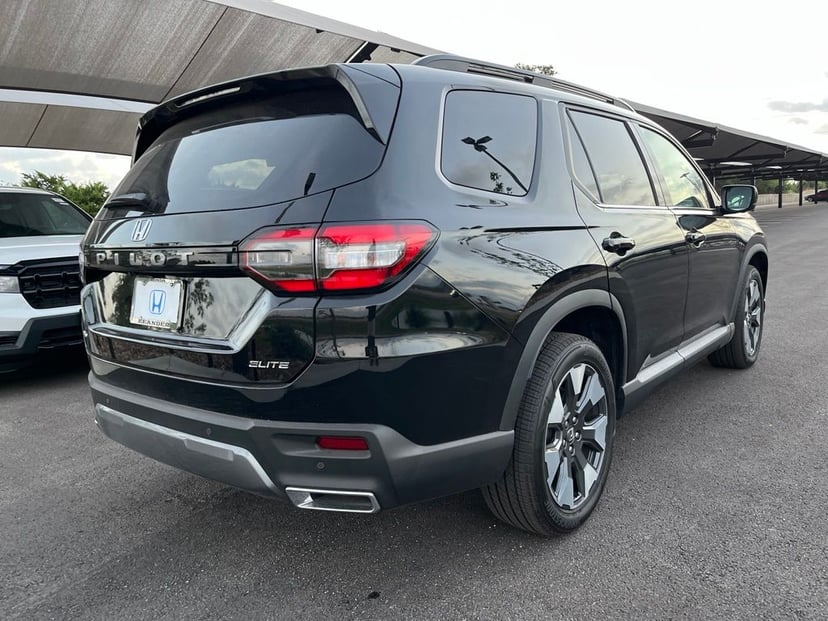 2026 Honda Pilot - Image 3
