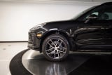 2024 Porsche Macan - Preview 11