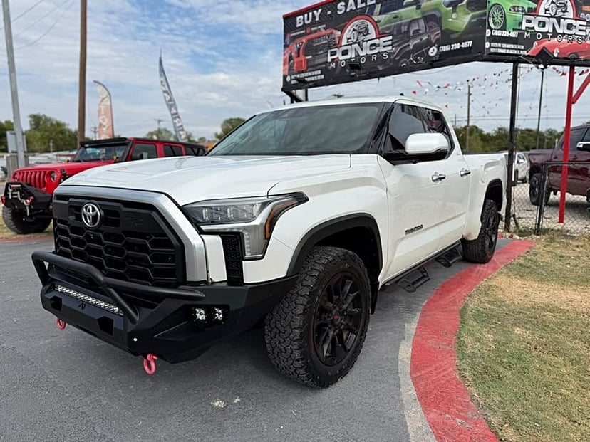 2022 Toyota Tundra - Image 1