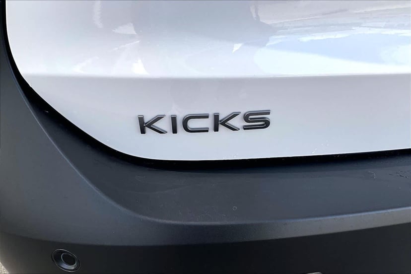 2026 Nissan Kicks MPV - Image 2