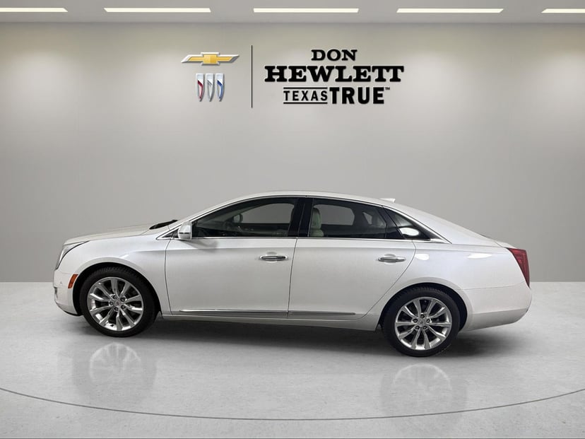 2016 Cadillac XTS - Image 2