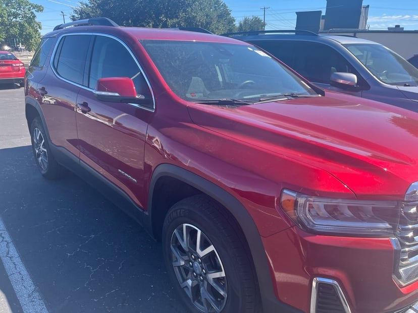 2023 GMC Acadia - Image 1