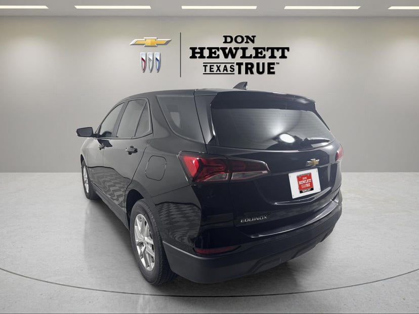 2022 Chevrolet Equinox - Image 3