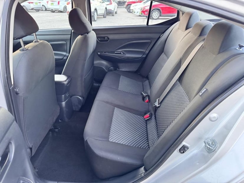 2020 Nissan Versa - Image 3