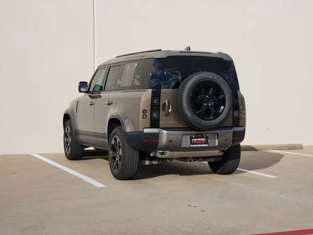 2026 Land Rover Defender - Image 3