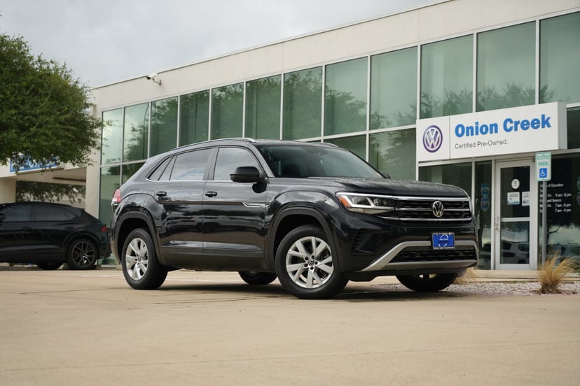 2021 Volkswagen Atlas Cross Sport - Image 1