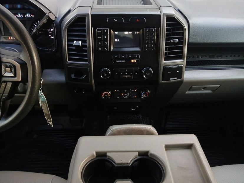 2022 Ford F-250 - Image 3