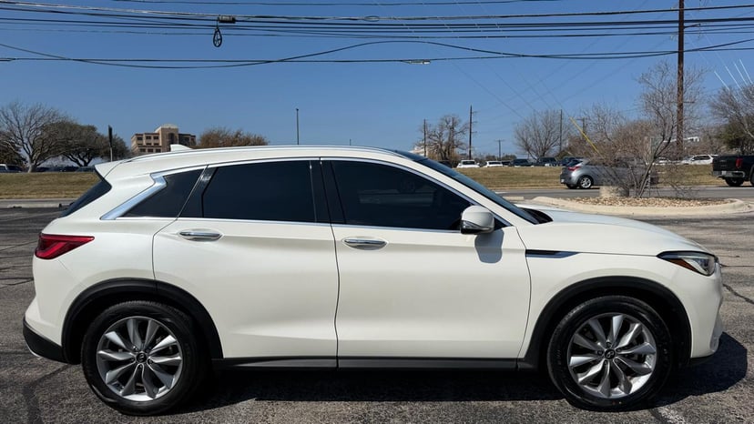 2020 INFINITI QX50 - Image 3