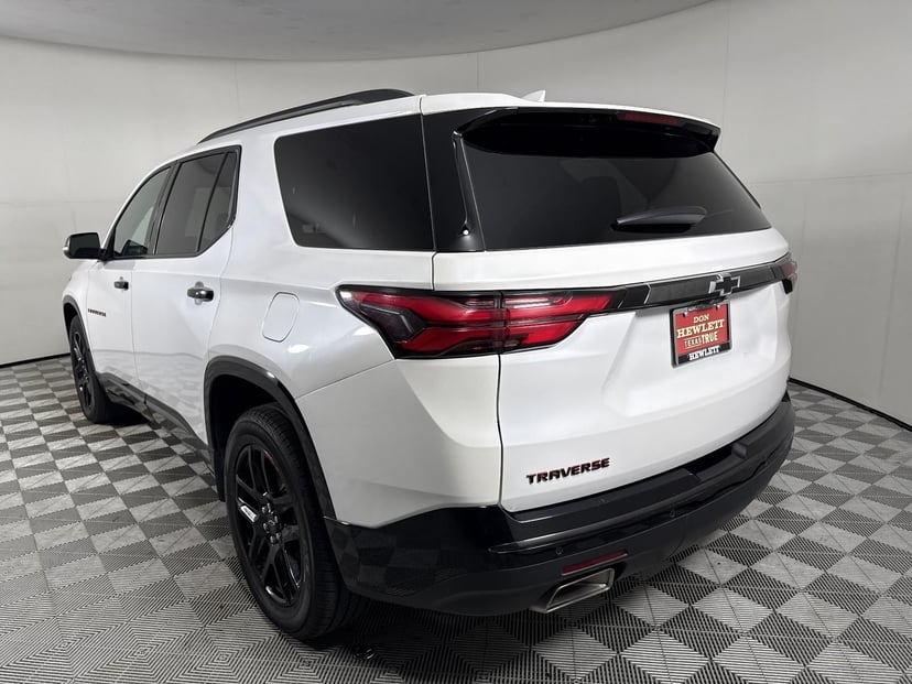 2023 Chevrolet Traverse - Image 3