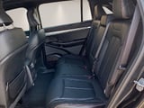 2024 Jeep Wagoneer - Preview 12