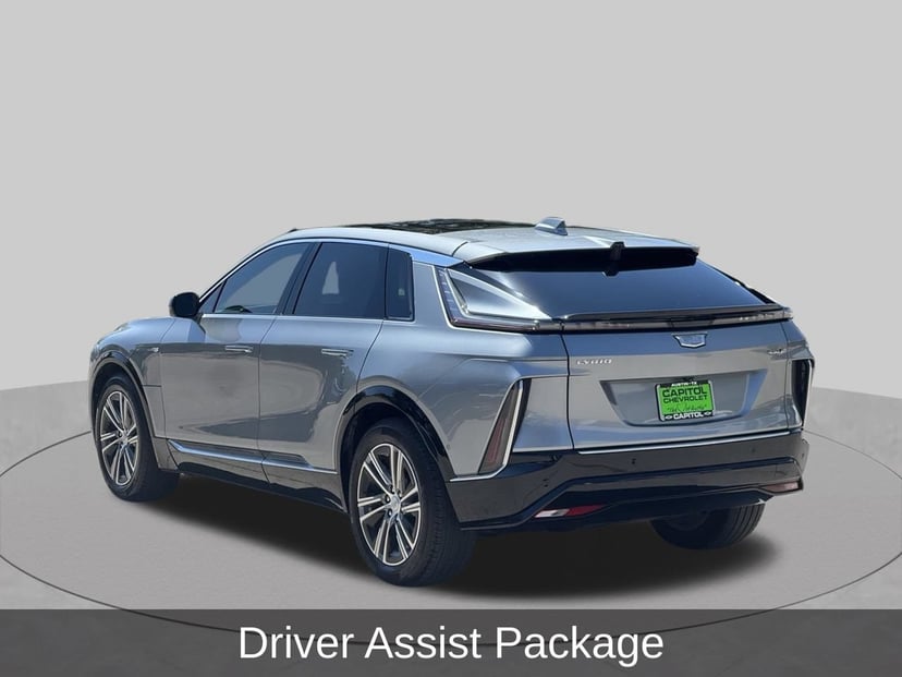 2024 Cadillac Lyriq - Image 2